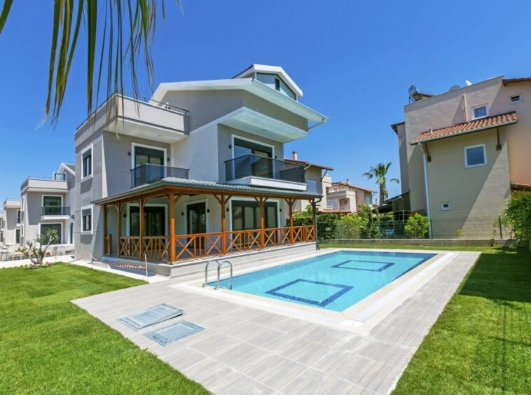 Detached Villa in Belek 